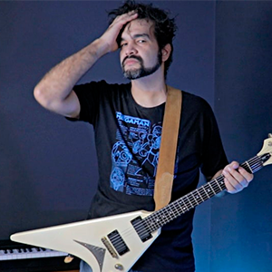 Schneider Souza