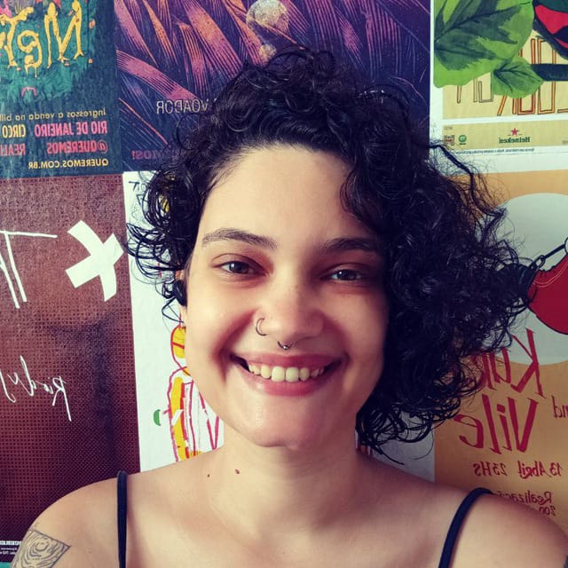 Évila Dantas
